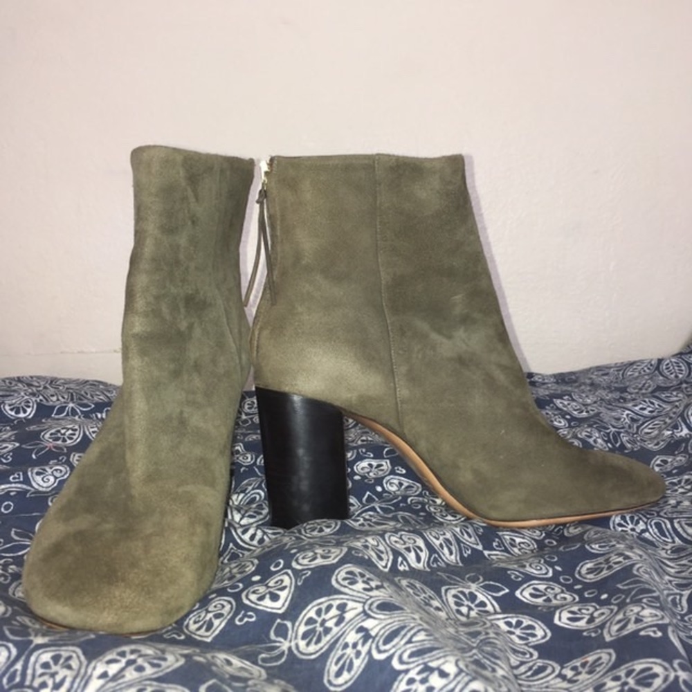 AUTHENTIC “Isabel Marant” boots✨